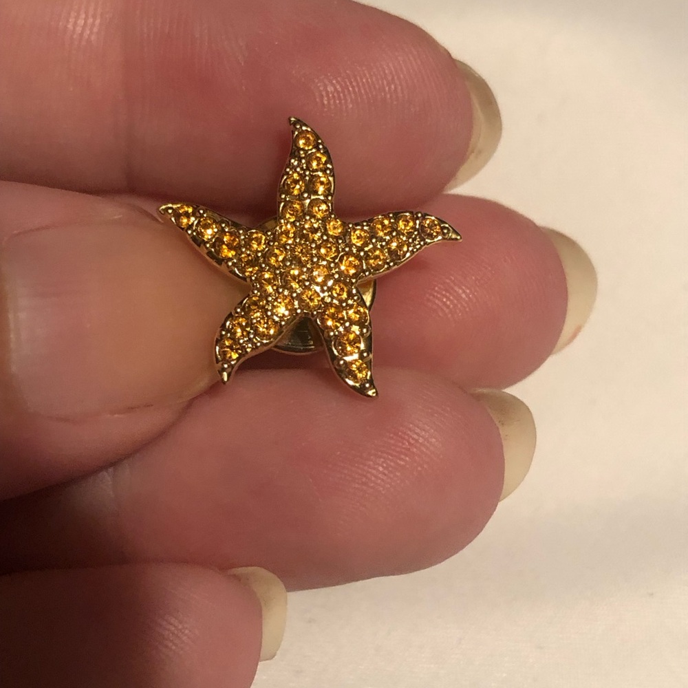 Swarovski Crystal Starfish Pin Pave Champagne Gold tone Marked